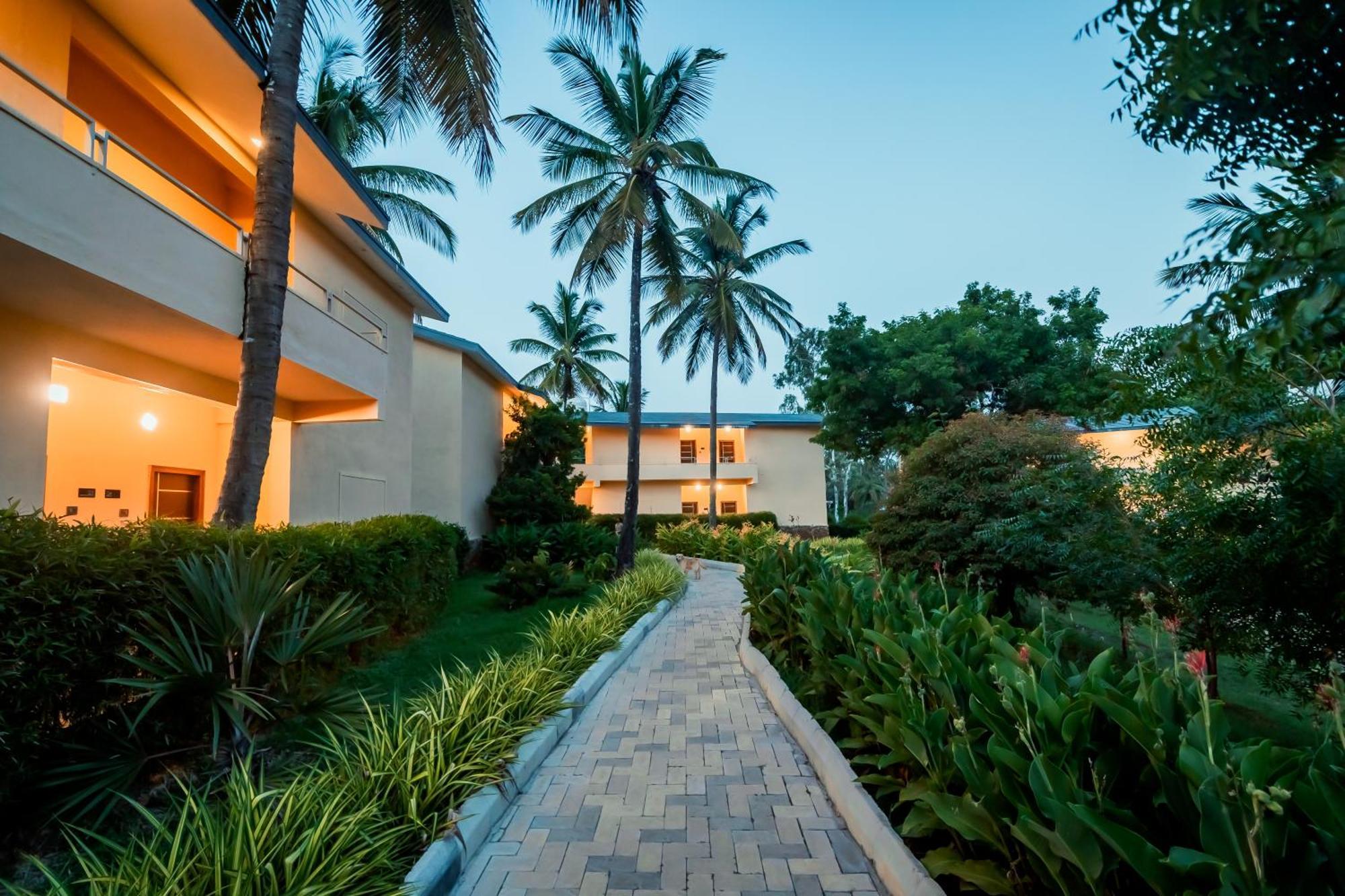 Commune18 Spa Resorts Chikmagalūr Exterior foto