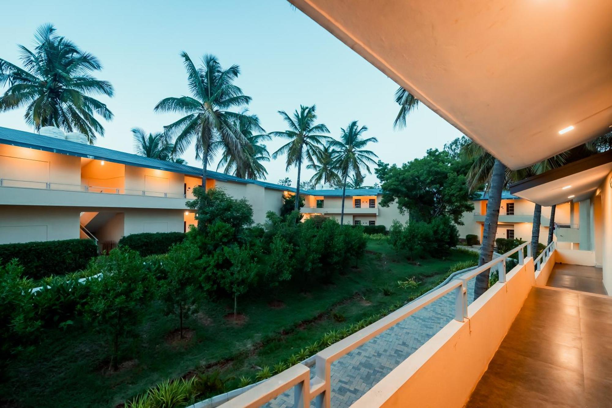 Commune18 Spa Resorts Chikmagalūr Exterior foto